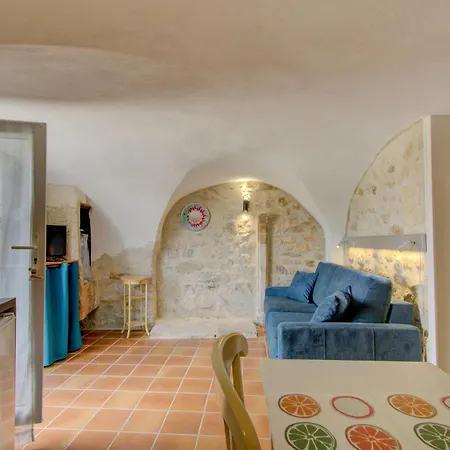 Le Studio, Lejlighed